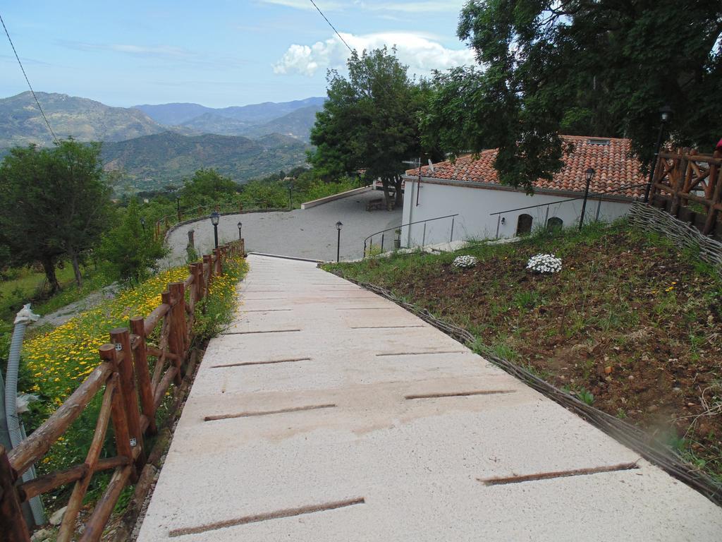B&B I Frassini Castelbuono  Eksteriør bilde